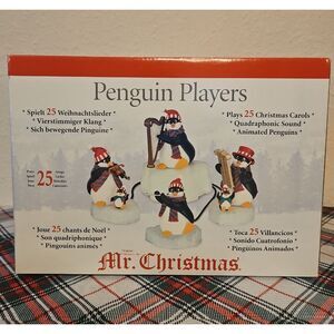 Mr. Christmas Penguin Players Musical Set